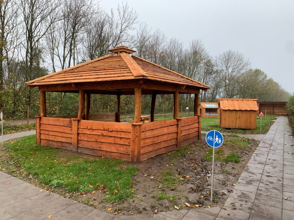 Bålhytte