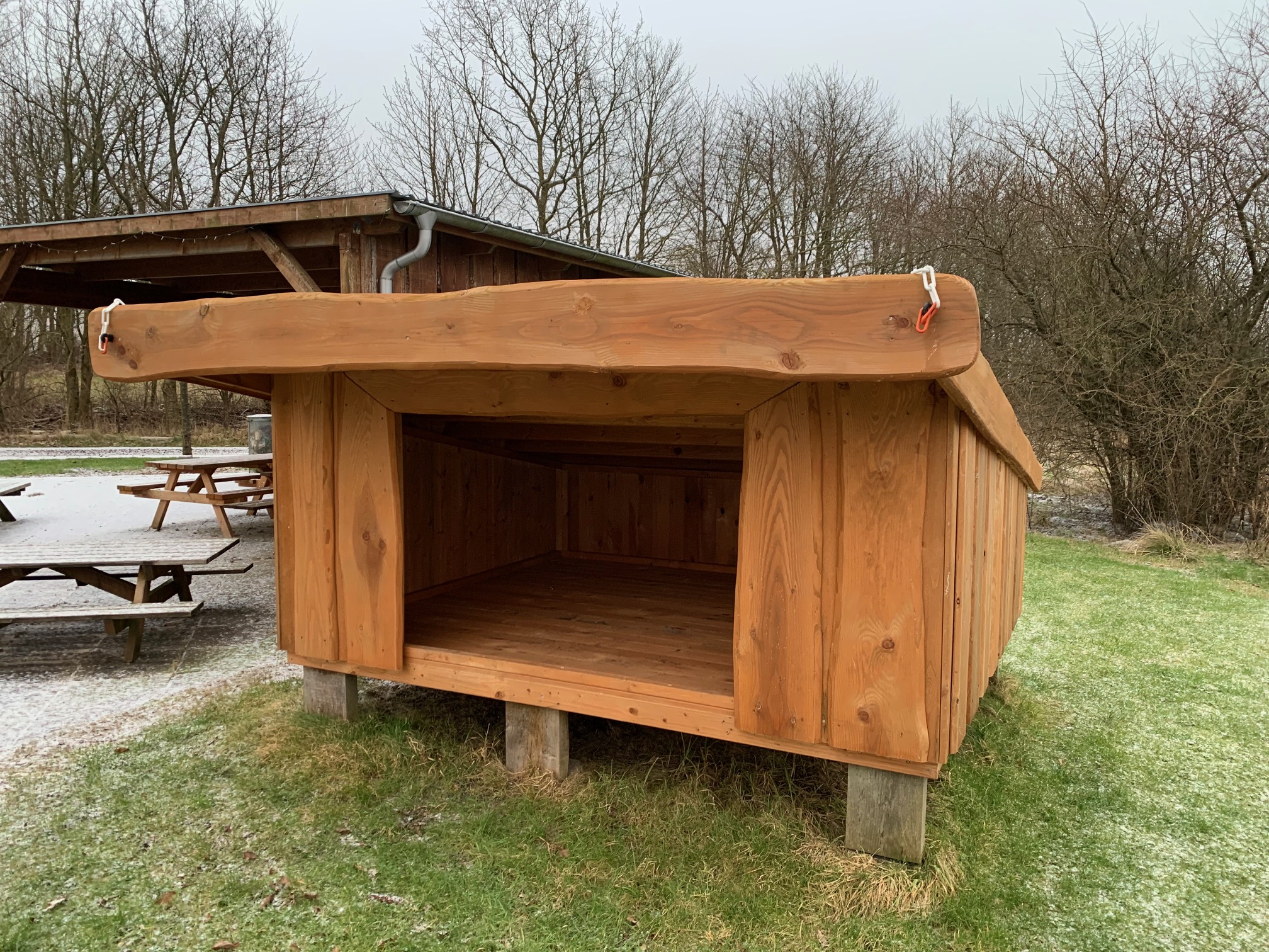 Shelter - model alba